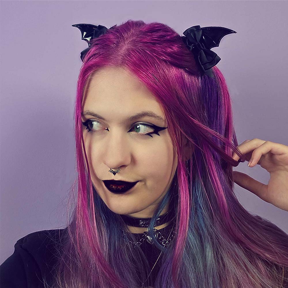 Attitude Hair Dye - Bat Wing Horn Bow - set of 2 Haarclip - Zwart